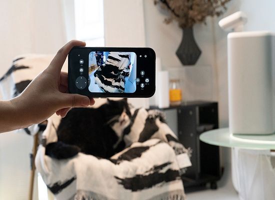 Έξυπνη Ταΐστρα με κάμερα 360 HD O Sitter Wi-Fi (Λευκό)